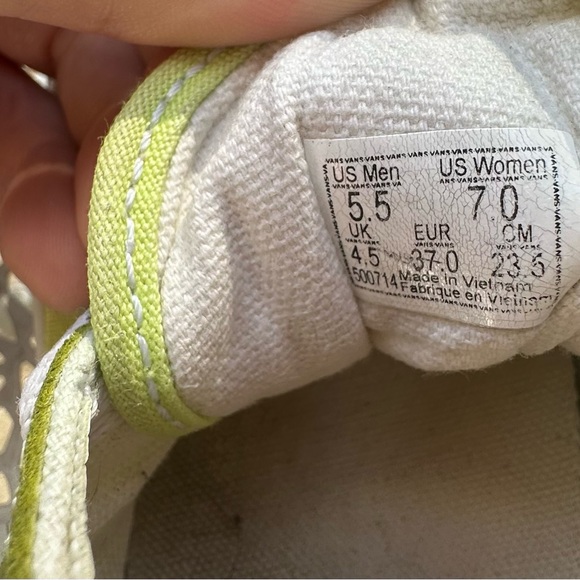 VANS two toned Green woman’s 7 Men 5.5 used. - Picture 5 of 5